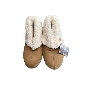 Women's Slippers Furry Foldover Boot Microsuede Size 8.5/9‎ Lazy Step New w/Tag